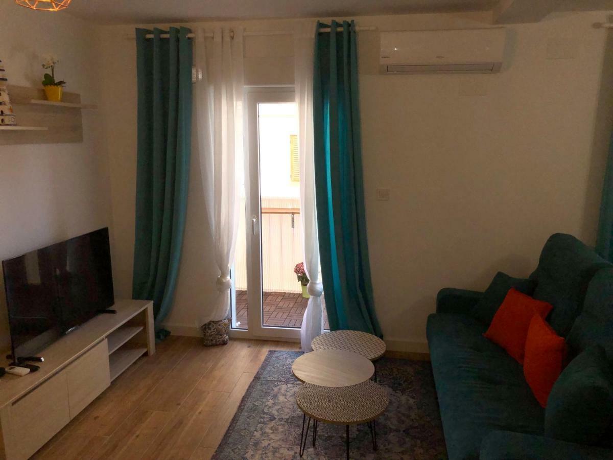 Exclusive Beach Apartment Валенсия Екстериор снимка